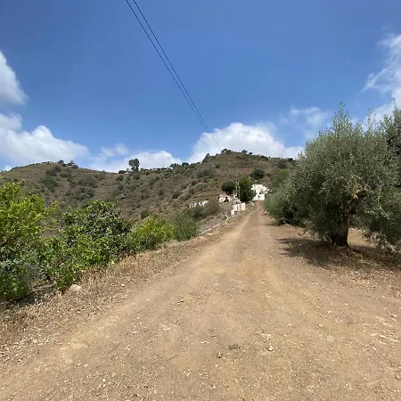 Сasa de vacaciones Felicidad Sayalonga Rural