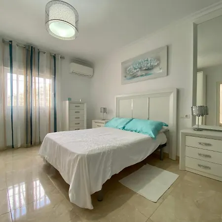 Сasa de vacaciones Felicidad Sayalonga Rural Málaga